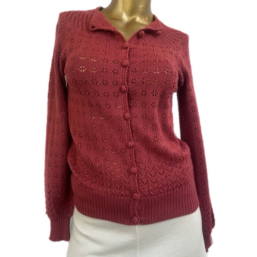 Vintage Pointelle Knit Cardigan Sweater – Covered buttons Dusty Rose PTP 16”